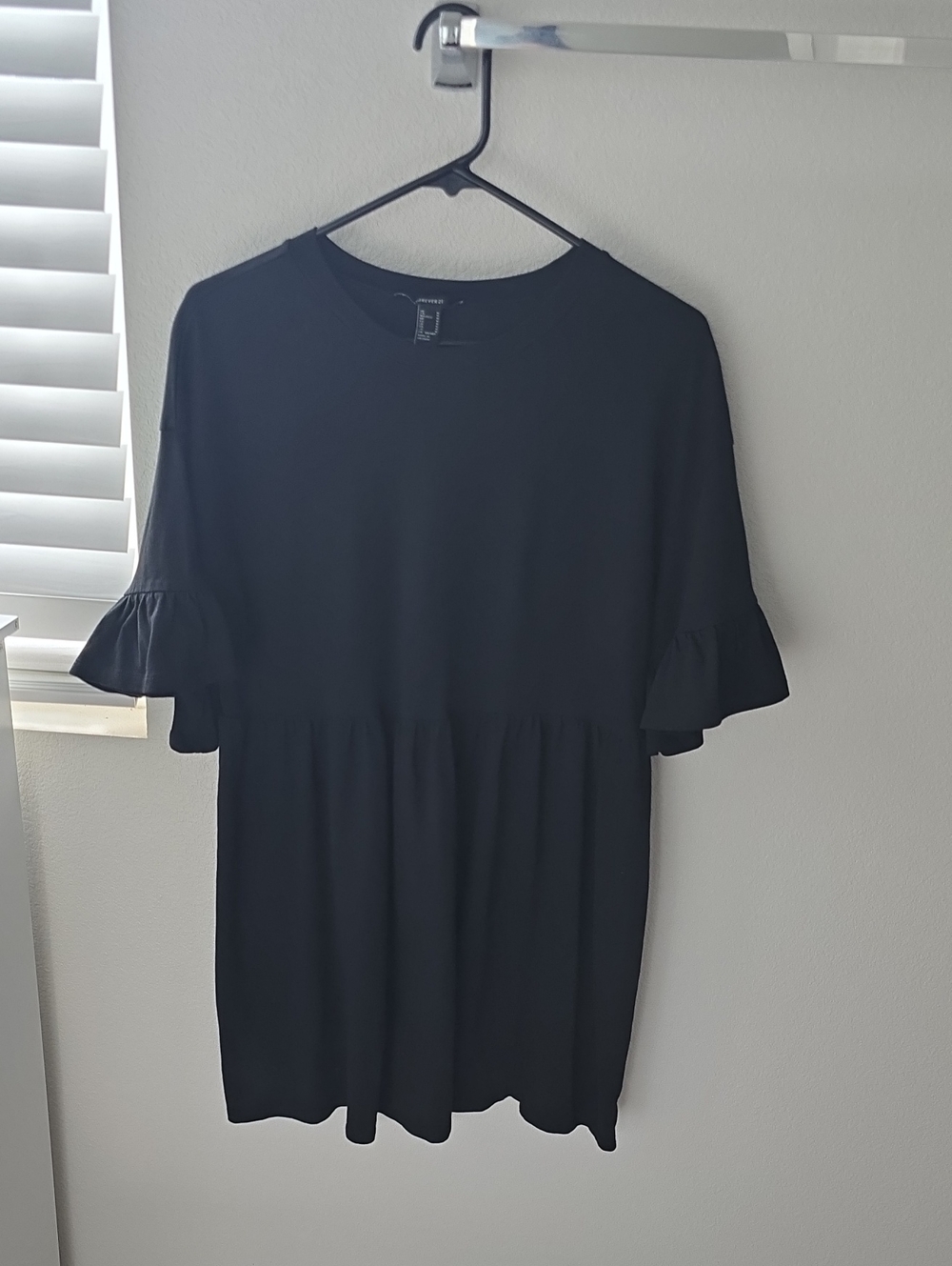 Forever 21 Black Mini Dress Size Medium